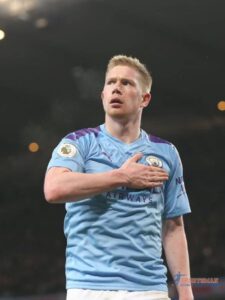 Kevin De Bruyne in Manchester City F.C. Blue Jersey
