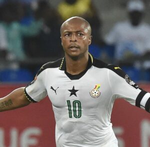 André Ayew in no 10 jersey